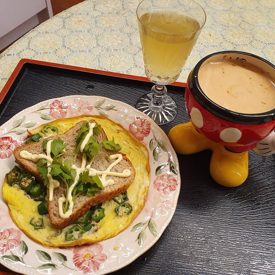 Healthy Breakfast: Okra Sandwich set