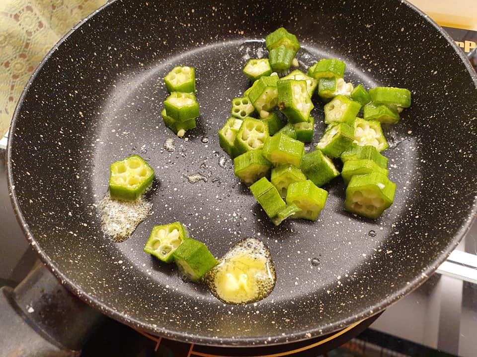 Cooking Okra