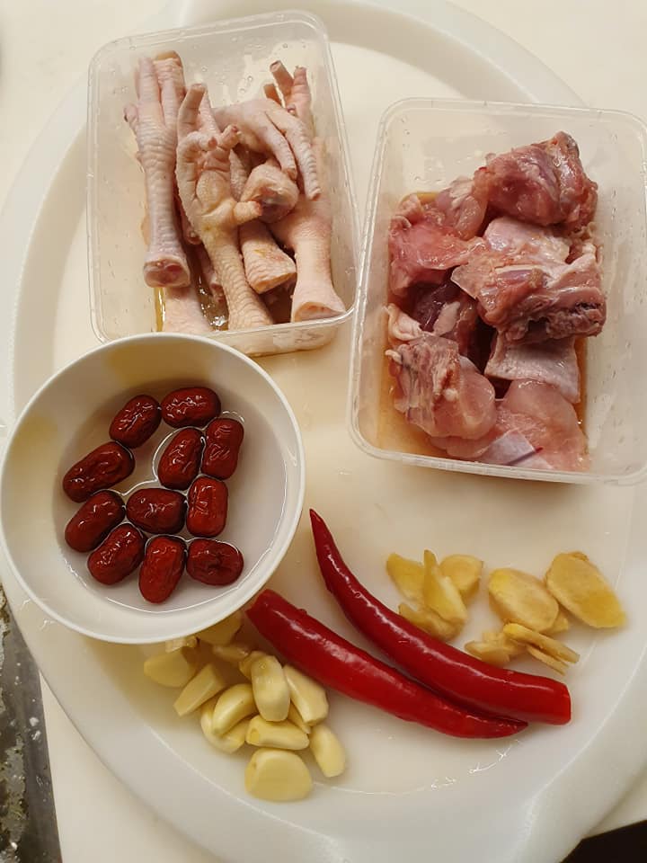 Ingredients of Braised Chicken Chinese Style