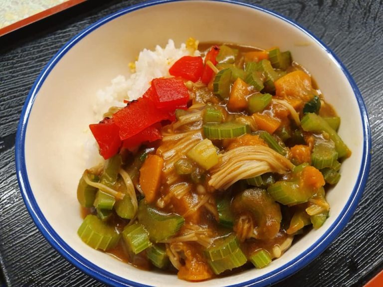 Japanese Curry with Pumpkin & Celery CATherina Hosoi