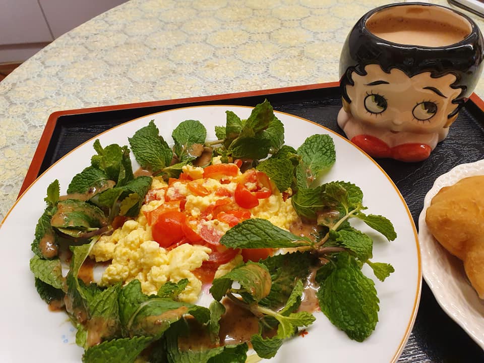 Healthy Breakfast: Egg with Tomato & Mint Leaves