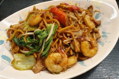 Fried Mah Mee (Yellow Noodle)