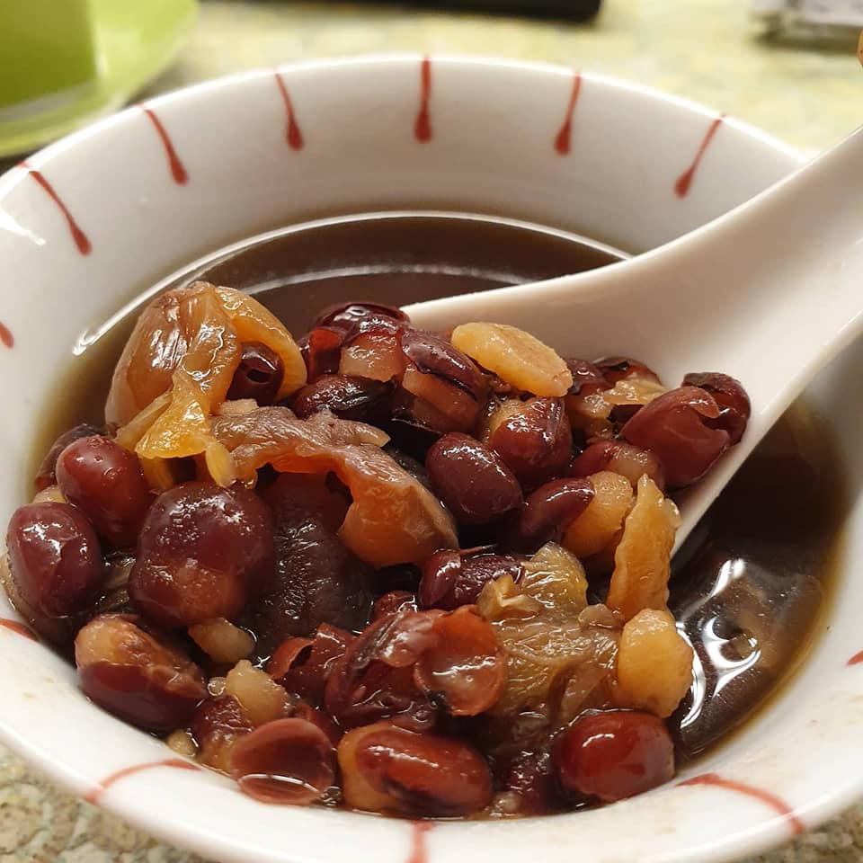 Red Bean Soup with Dried Longan