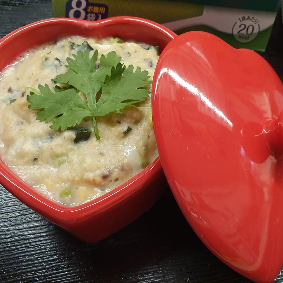 Savoury Oatmeal with Wakame Soup Granule