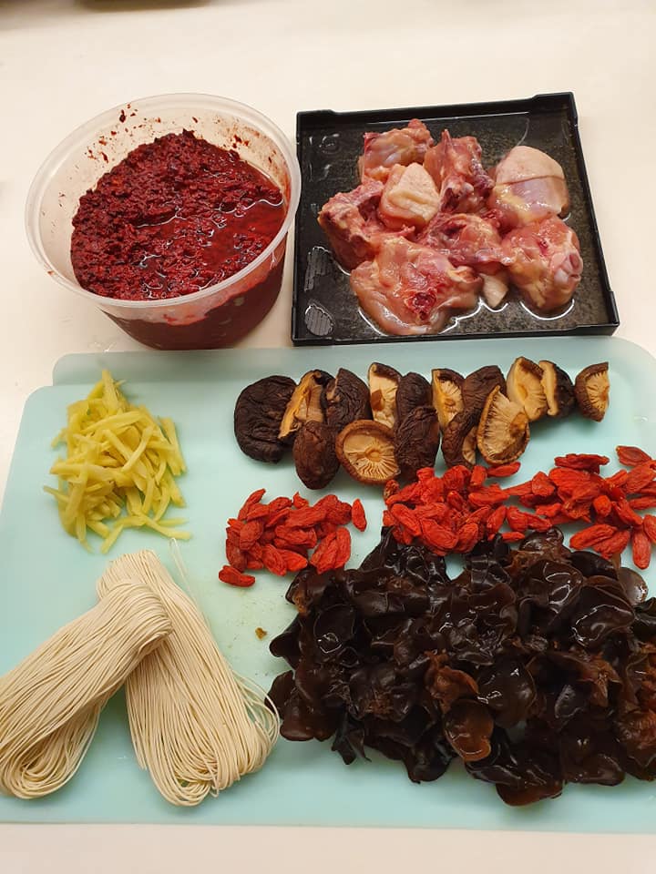 Ingredients for Fuzhou Hong Zao Ji Mian Xian