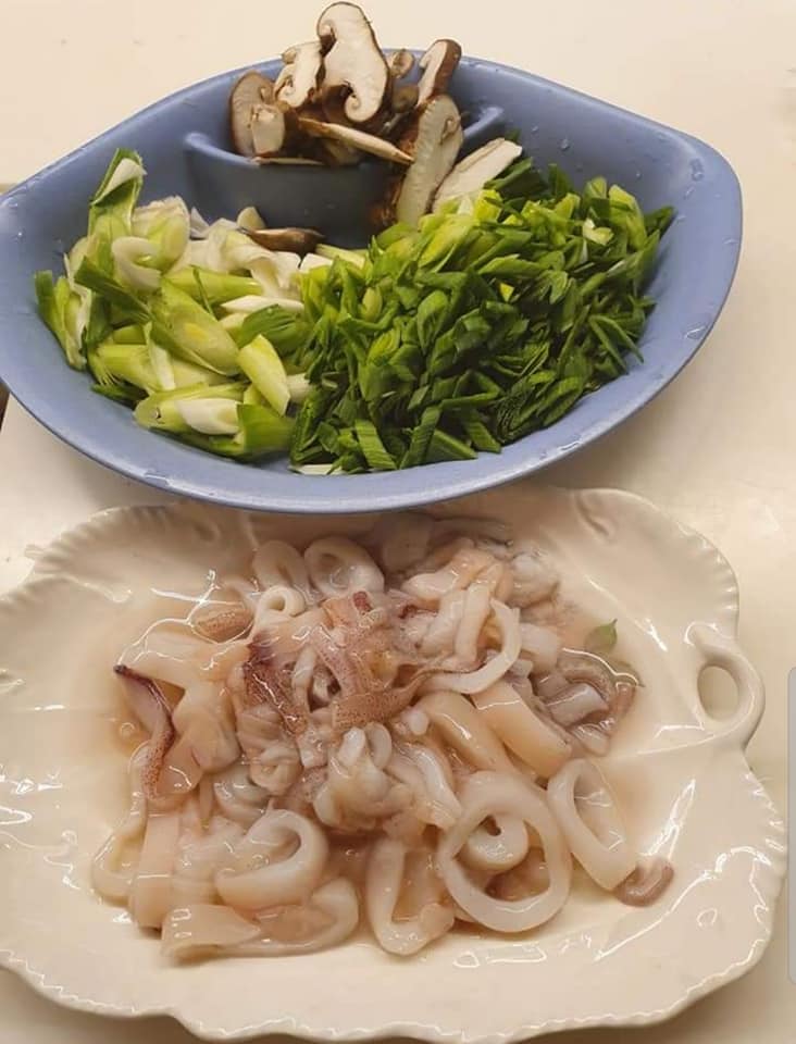 Ingredients for Cuttlefish with Leek