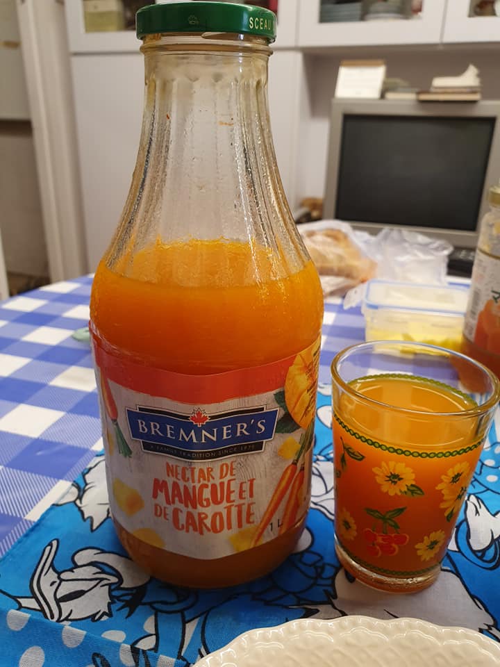 BREMNER'S Mango and Carrot Juice