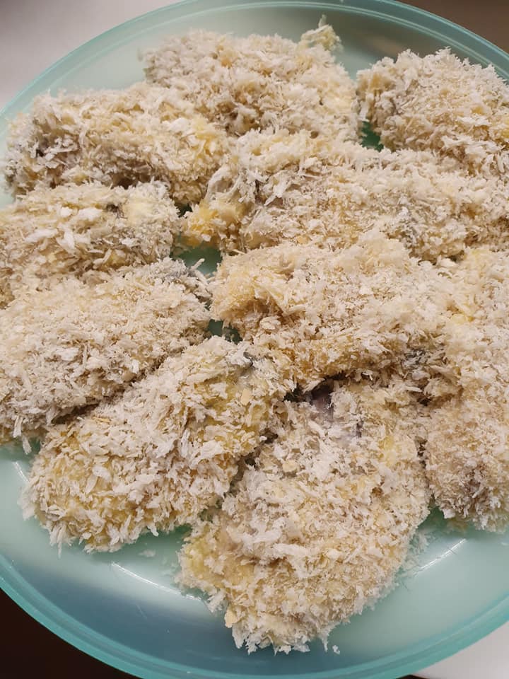 Oyster coated with flour, egg and breadcrumbs.